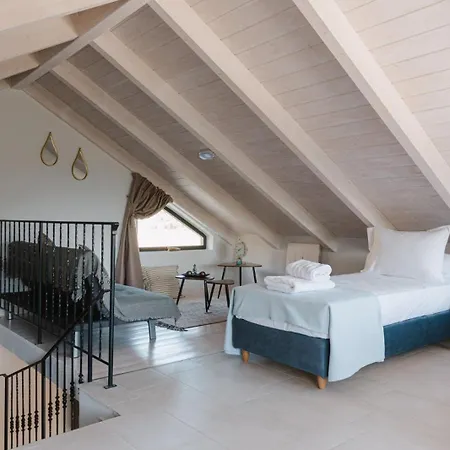 Ariti Luxury Nikiana
