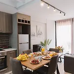 Ariti Luxury Nikiana